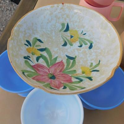 NIB COFFEE PRESS, VINTAGE COFFEE CUPS, ICE CREAM COMMODES, ITALIAN DISH