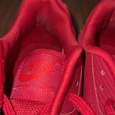 NIKE AIR MAX 90 ESSENTIAL RED size 7