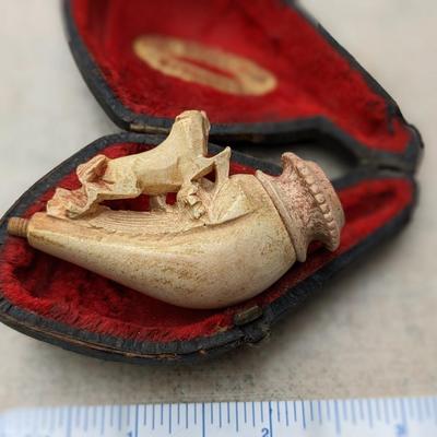 ANTIQUE Meerschaum HAND CARVED Horse Pipe