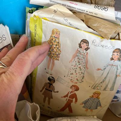 Lot of vintage patterns