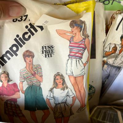 Lot of vintage patterns
