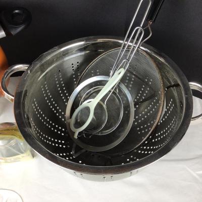 295 Bialetta Spaghetti Pot Lot