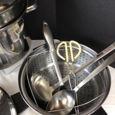 299 Assorted Kitchen Cooking Tools