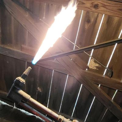 Acetylene torch set. 2 bottles with red stand