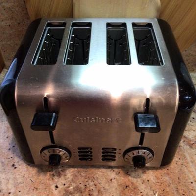 406 Cuisinart 4 Slot Toaster