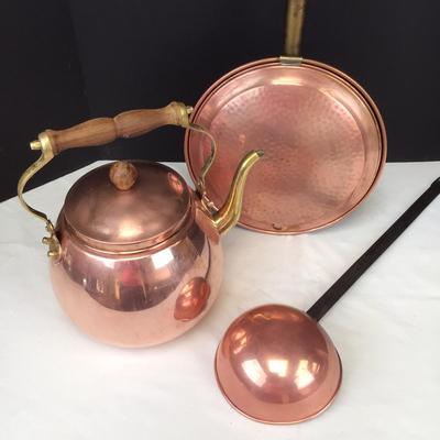 407 Vintage Copper Bed Pan, Kettle and Ladle
