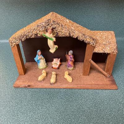 Vintage Nativity CrÃ¨che