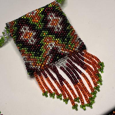 FULL GLASS BEAD NECK PURSE