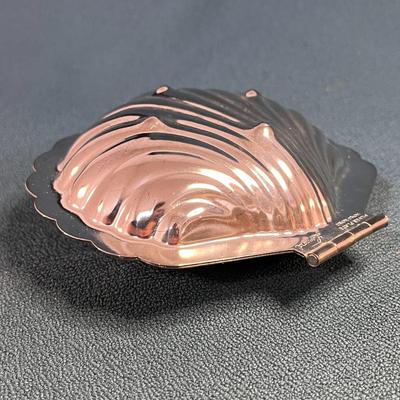 SILVER PLATED SHELL COVERED DISH GLASS INSERT