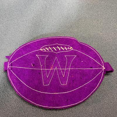 VINTAGE FELT FOOTBALL PATCH WEBER STATE