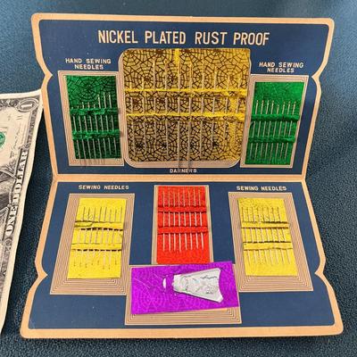 VINTAGE SEWING SUSAN NEEDLES CARD