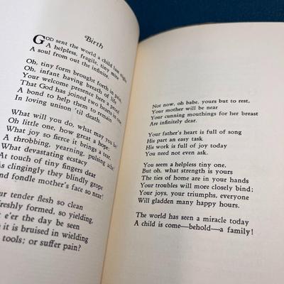 1931 BOOKLET â€œTEMPLES OF HEALINGâ€ POETRY VERSES