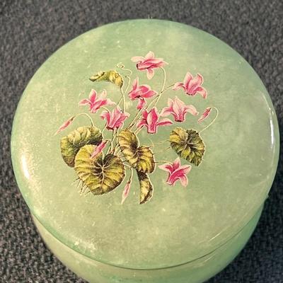JADE? TRINKET BOX FLORAL DESIGN TOP