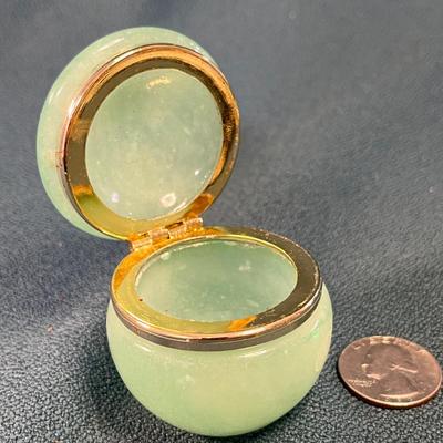 JADE? TRINKET BOX FLORAL DESIGN TOP