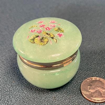 JADE? TRINKET BOX FLORAL DESIGN TOP