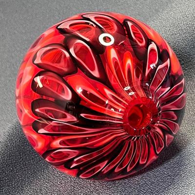 FAB ART GLASS STUDIO VASE RED ORANGE STRETCH