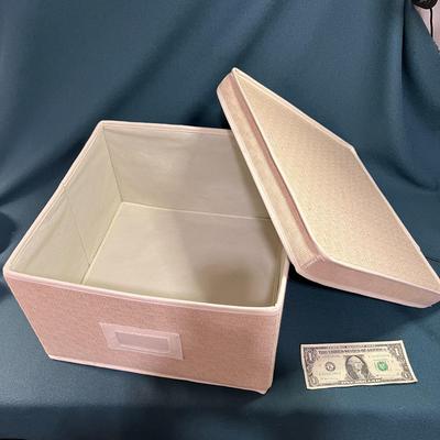 LINEN-LIKE FABRIC LIDDED STORAGE BOX 