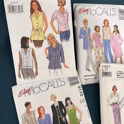 VINTAGE SEWING PATTERNS MISSES CLOTHING