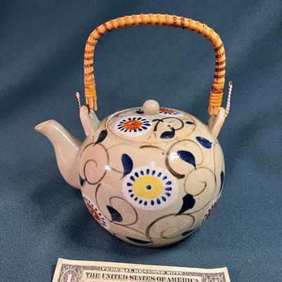 VINTAGE HAND CRAFTED OTAGIRI JAPAN TEAPOT