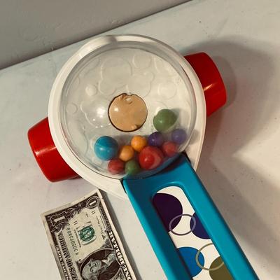 VINTAGE FISHER-PRICE CORN POPPER TOY