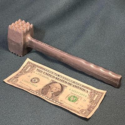 HEFTY SOLID ALUMINUM MEAT TENDERIZER