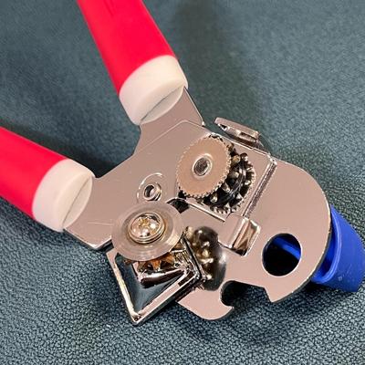 RED WHITE BLUE FARBERWARE CAN OPENER