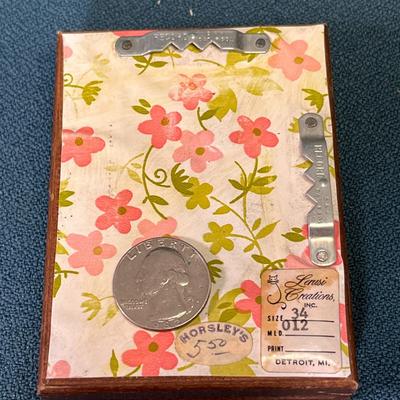 SMALL DECORATIVE FRAMED MIRROR 3â€ X 4â€