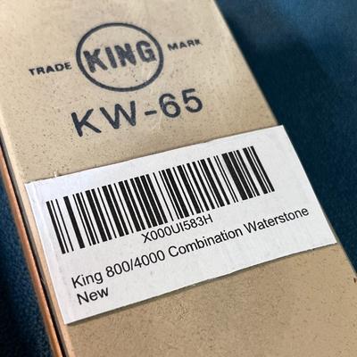 NEW-ISH KING 2-SIDED WET STONE