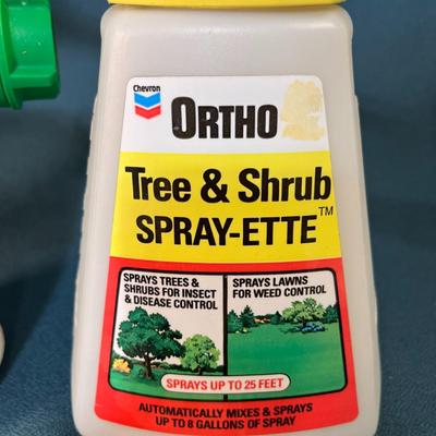 GARDEN SPRAYERS X 2