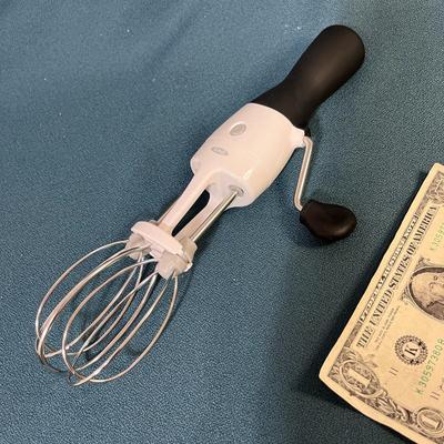 VERY NICE OXO EGG BEATER HAND CRANK