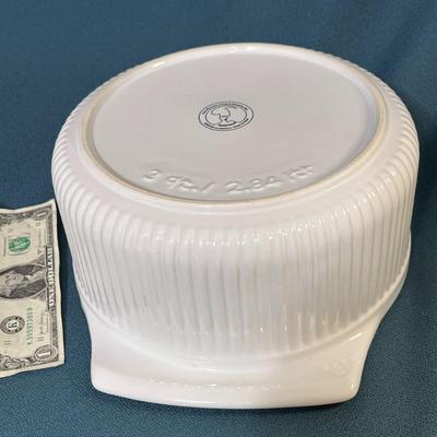 3 QUART SOUFFLE CASSEROLE BAKING DISH