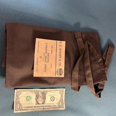 NEW FROM WRAPPING BROWN WAIST APRON