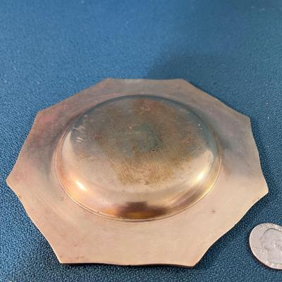 SMALL THICK BRASS DISH 