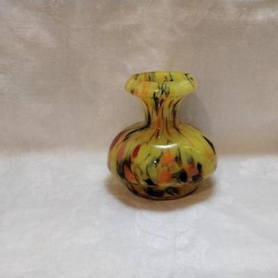 Signed Kralik Yellow End Of Days Czechoslovakian Art Glass  Vase