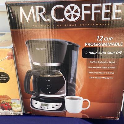 NIB MR. COFFEE MAKER AND CHOCOLATE FONDUE FOUNTAIN