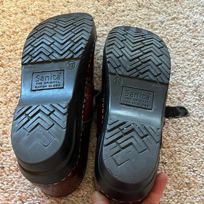 Sanita Clogs
