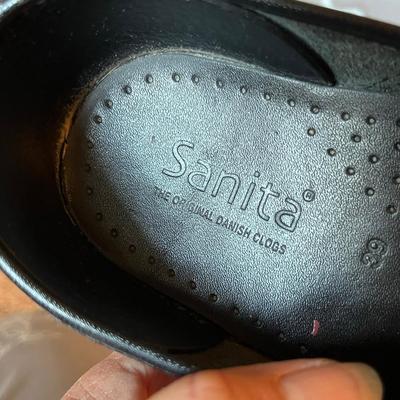 Sanita Clogs