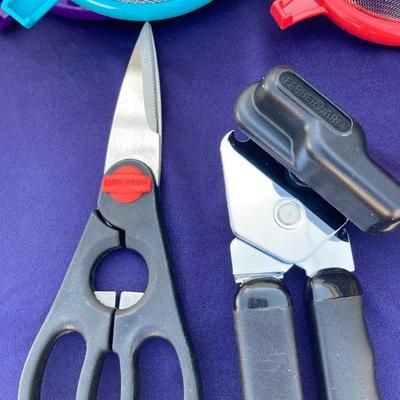 KITCHEN NECESSITIES YOU MIGHT NEED!