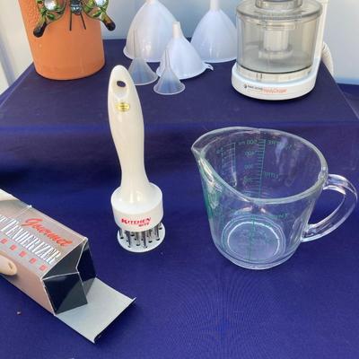 KITCHEN NECESSITIES YOU MIGHT NEED!