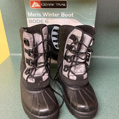 Ozark Trail Menâ€™s Insulated Work Boot