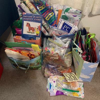 Gift bags & wrapping paper