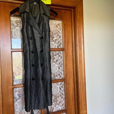 Ann Taylor Sleeveless Dress