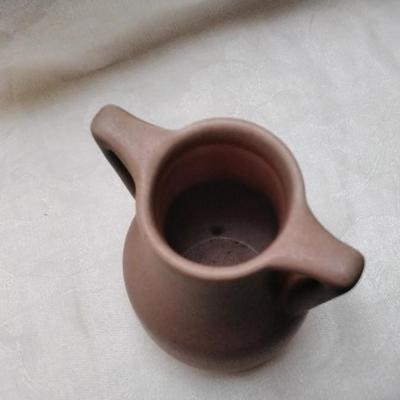 1930 ROOKWOOD POTTERY ARTS & CRAFTS 5.25" HANDLED VASE SHAPE 2562