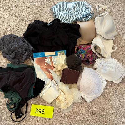 Lot of bras