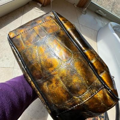 2 Purses