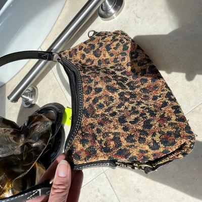 2 Purses