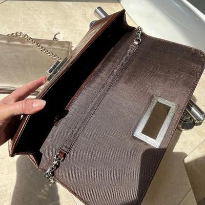 Lot of 2 purses
