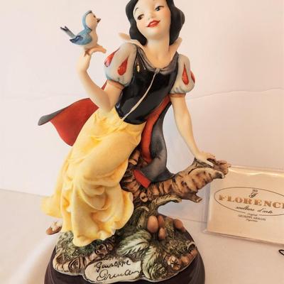 Lot #100 Guisseppe ARMANI Snow White Figurine