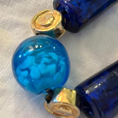 Lot of 2 very nice necklaces