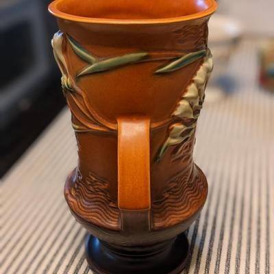 Vtg 40s Roseville Pottery 123-9 Tangerine Freesia Floral Double Handle Vase